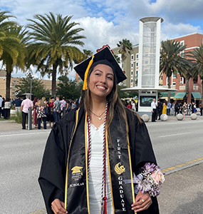 ConeXiones Graduate smiling